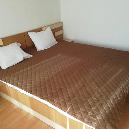 Sunny Day 6 - Nessebar Apartment