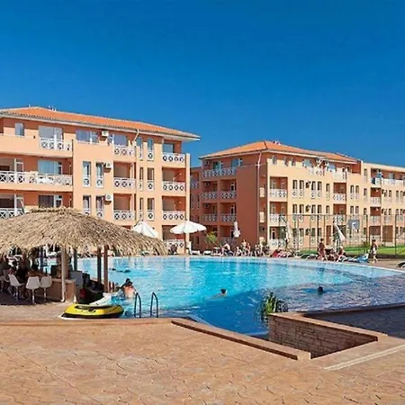 Sunny Day 6 - Nessebar Apartment