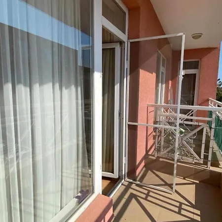 Sunny Day 6 - Nessebar Apartment *